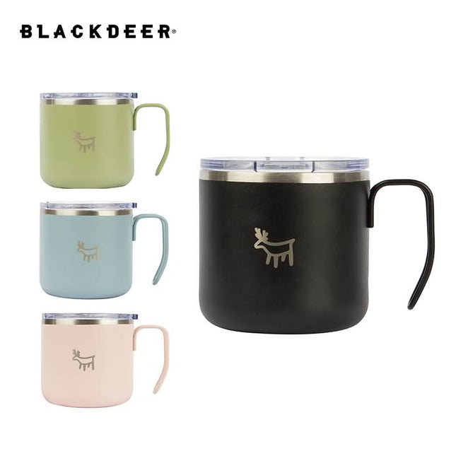 Black deer Mug