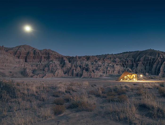 <h1>FUNCTIONALITY AND ART<br/><br/></h1>