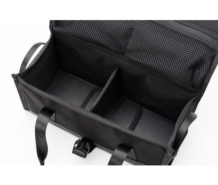 Snow Peak Multi Container S, M and L – shared detail: open interior with divider aligned crosswise