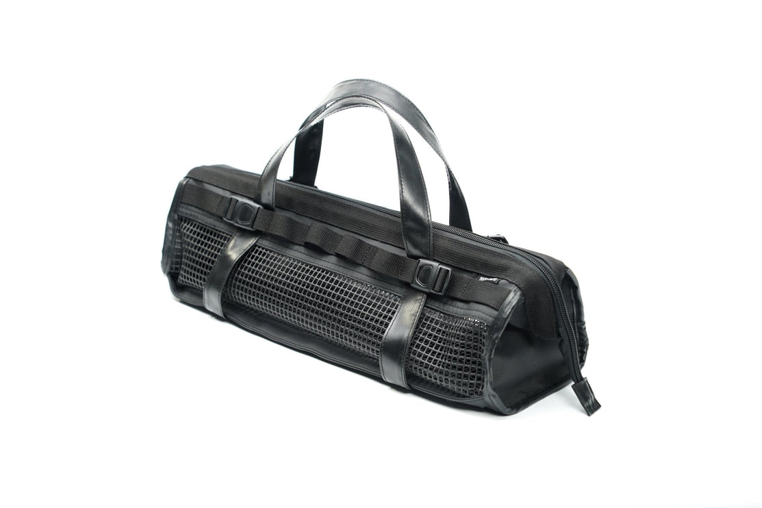 TOKYO CRAFTS Airdry Peg Case – mesh peg case on a white background