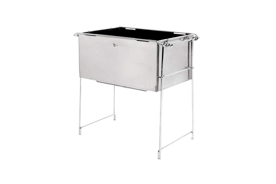 TOKYO CRAFTS Coordunit Metal Container – container with handles opened as legs