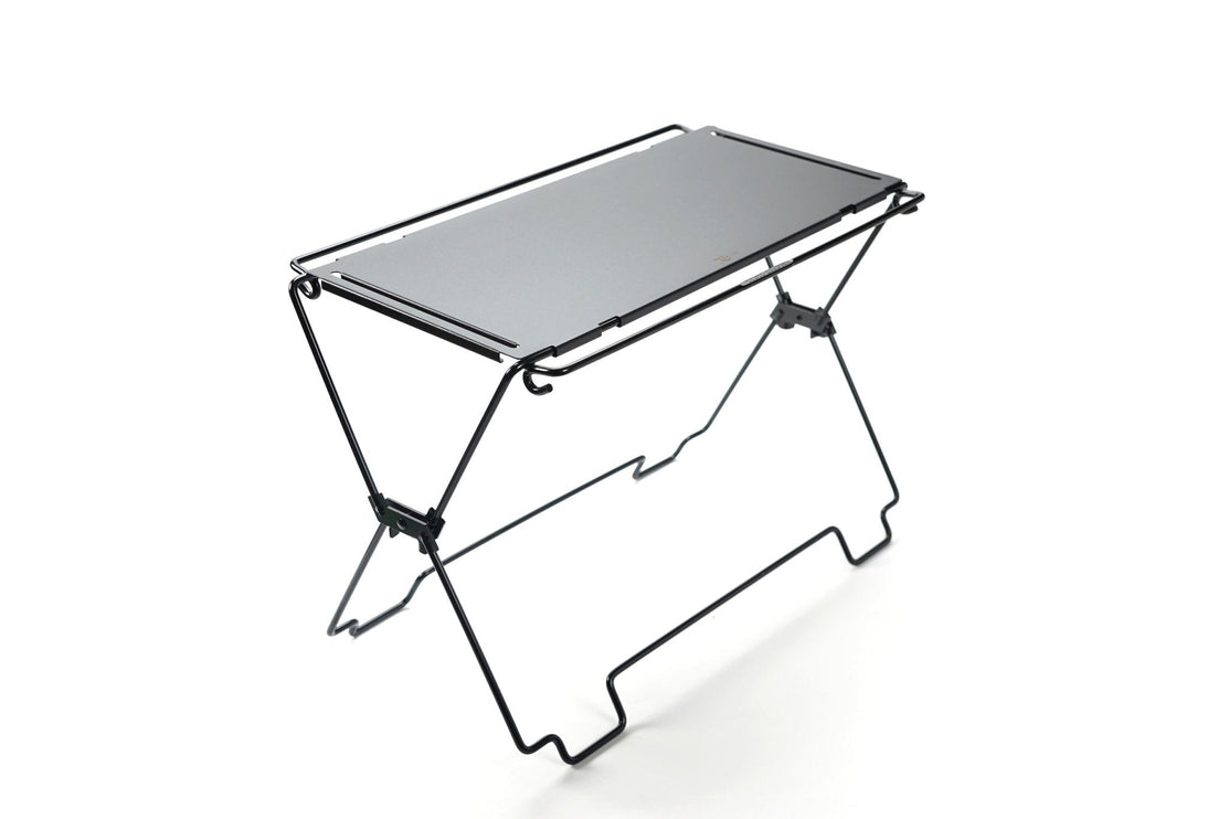 TOKYO CRAFTS Coordunit Modular Stand – Black – black stand with a top board