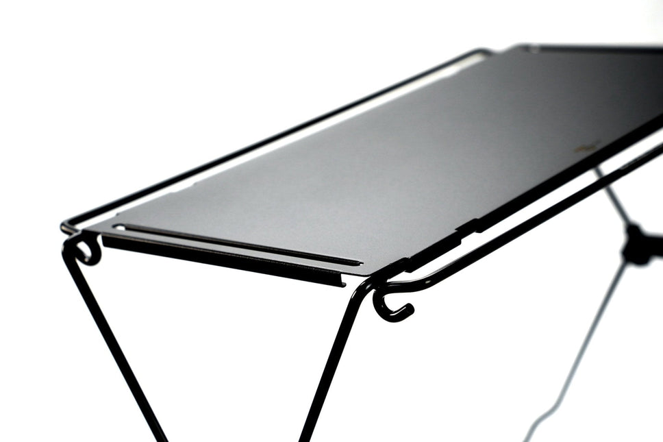 TOKYO CRAFTS Coordunit Top Board – Black – top board fitted to a stand