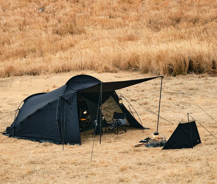 TOKYO CRAFTS Tenbi Shelter TC 5th Anniversary – Black – raised canopy setup