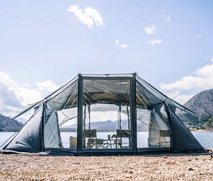 TOKYO CRAFTS Wing Fort TPU Window – Clear – clear window fitted to a Wing Fort by the lake