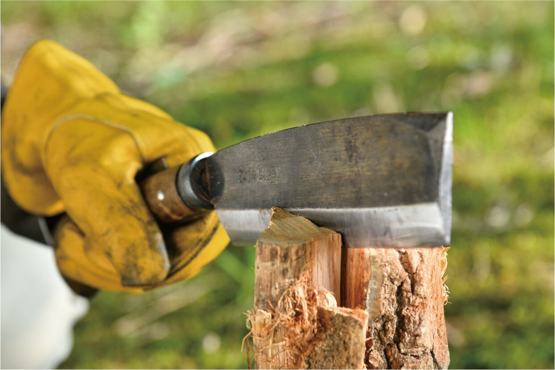 UNIFLAME Tsurubami Hatchet Stove Accessory Uniflame